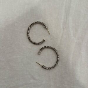 David Yurman cable hoop earrings 3/4in!